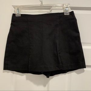 Vintage 80s Black Skort